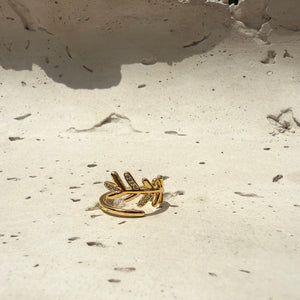 Anillo Atheno